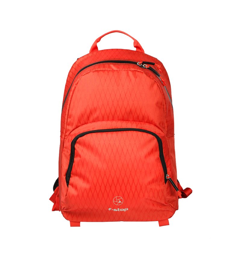 RJU AIR 18 litros - color Magma (rojo) - mochila ultraligera - pack fstop - Image 2