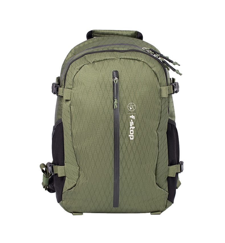 Guru AIR 24 litros - torso masculino color Cypress (verde) - mochila ultraligera - fstop