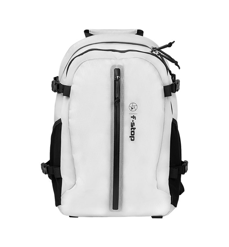 Guru AIR 24 litros - torso masculino color Artic (blanco) - mochila ultraligera - pack fstop - Imagen 2