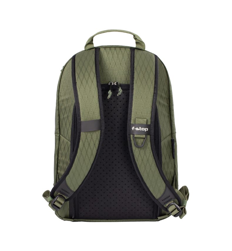 RJU AIR 18 litros - color Cypress (verde) - mochila ultraligera - fstop - Image 3